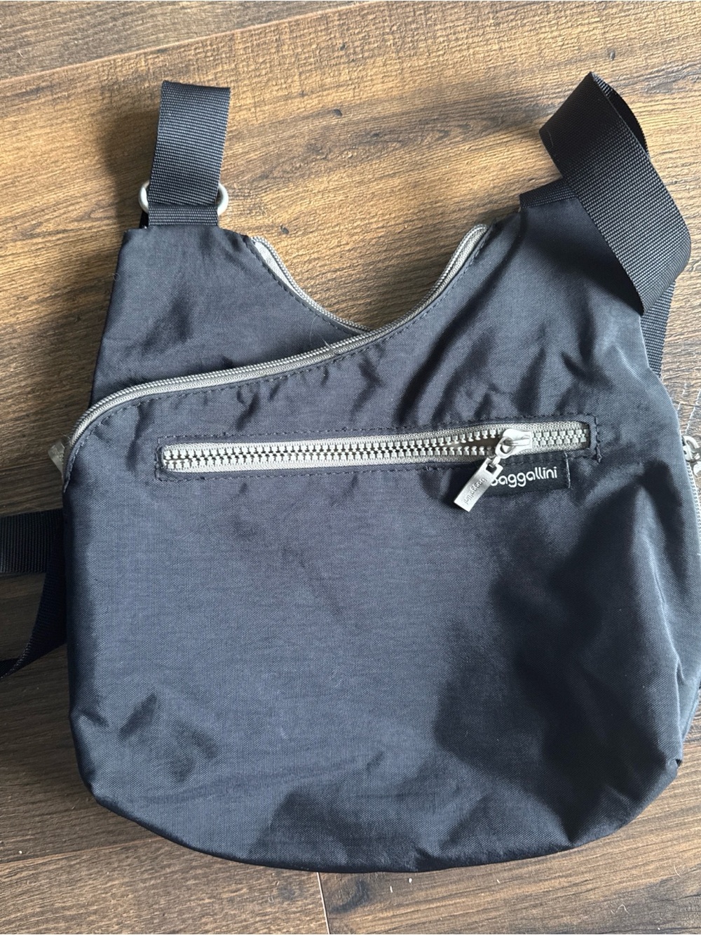 Baggallini Black Crossbody Anti-theft Bag